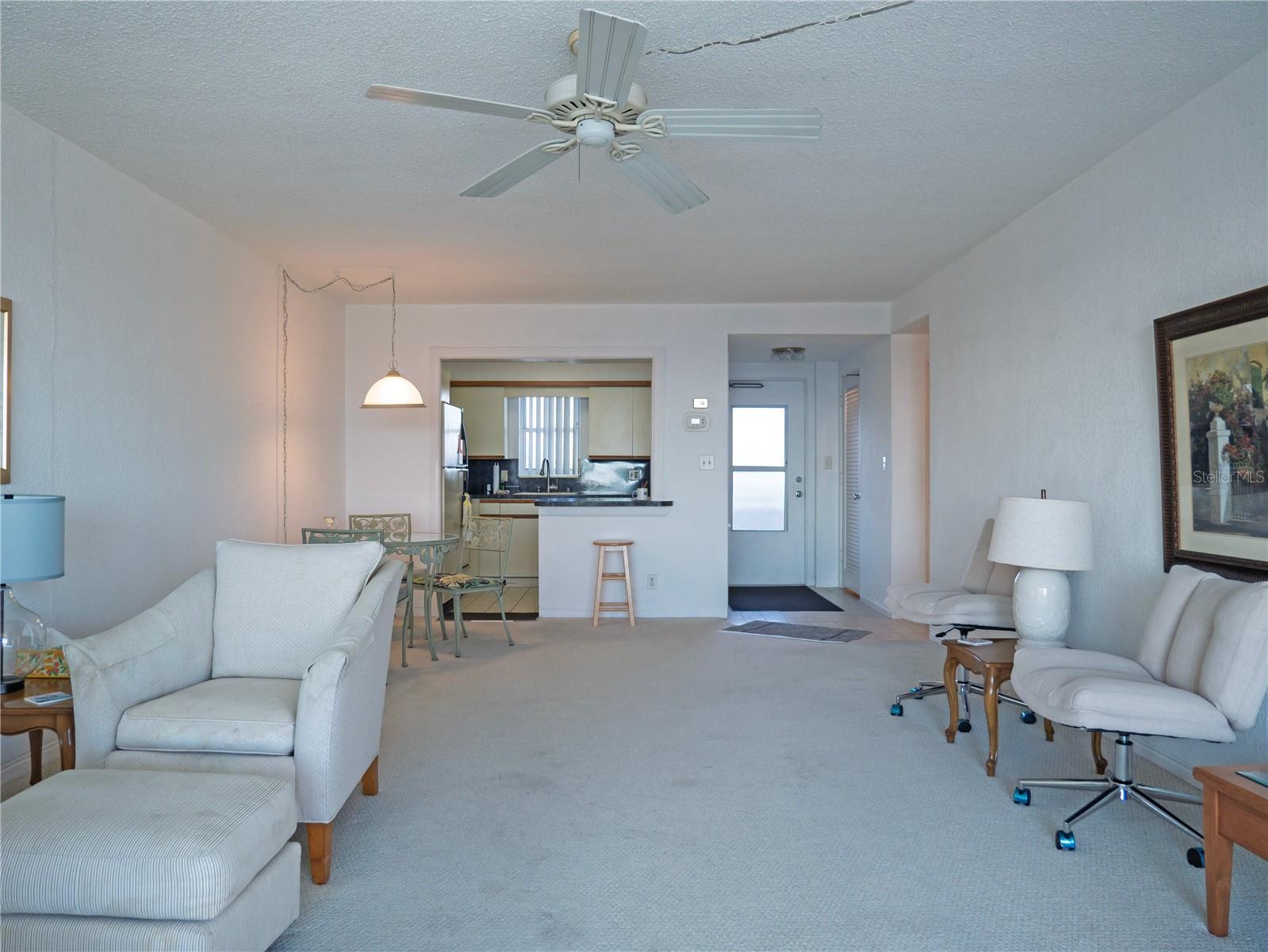 7000 BEACH PLZ #202, ST PETE BEACH, FL, 33706