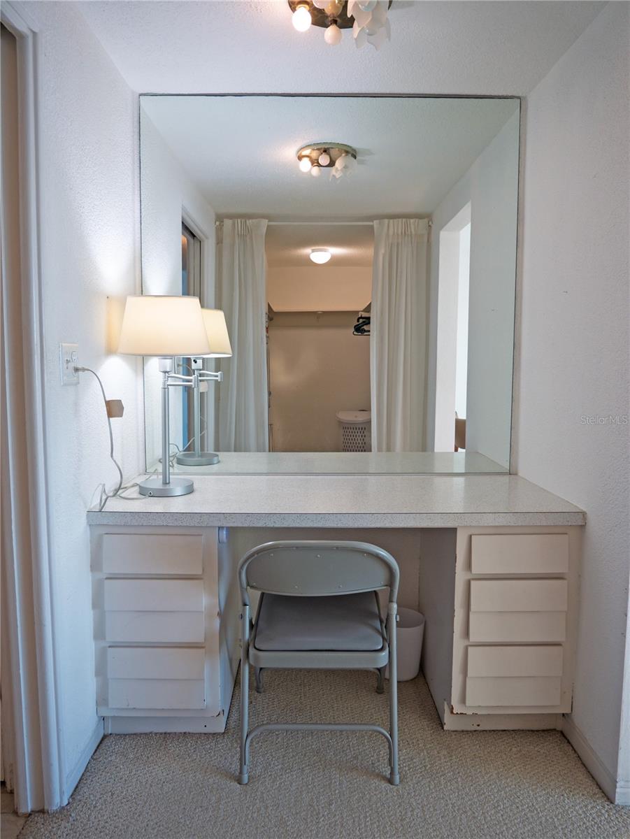 7000 BEACH PLZ #202, ST PETE BEACH, FL, 33706