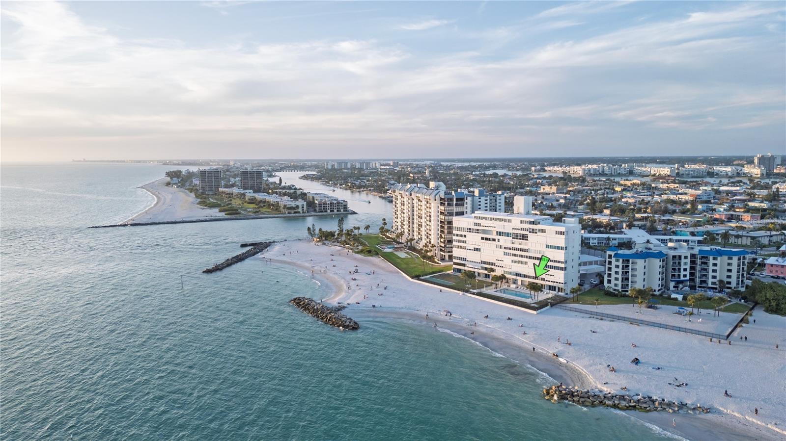 7000 BEACH PLZ #202, ST PETE BEACH, FL, 33706