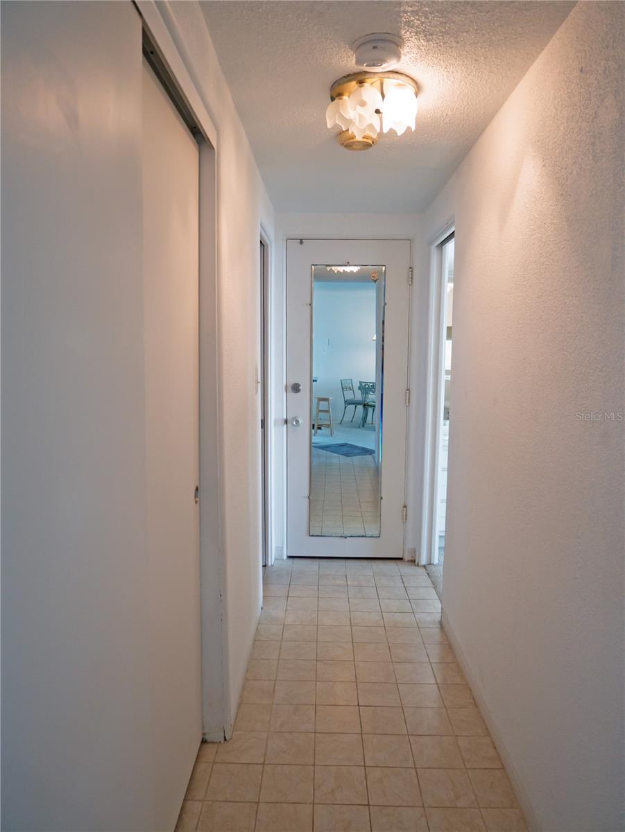 7000 BEACH PLZ #202, ST PETE BEACH, FL, 33706