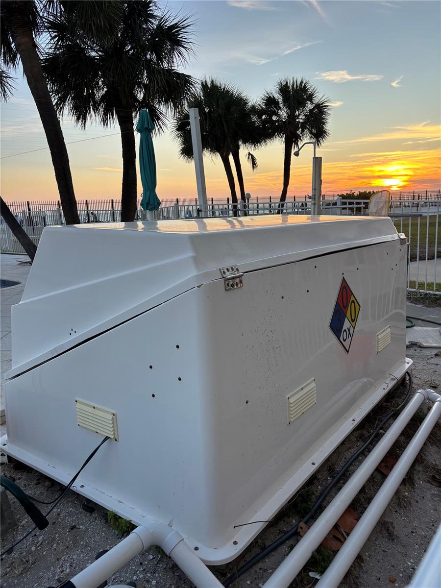 7000 BEACH PLZ #202, ST PETE BEACH, FL, 33706
