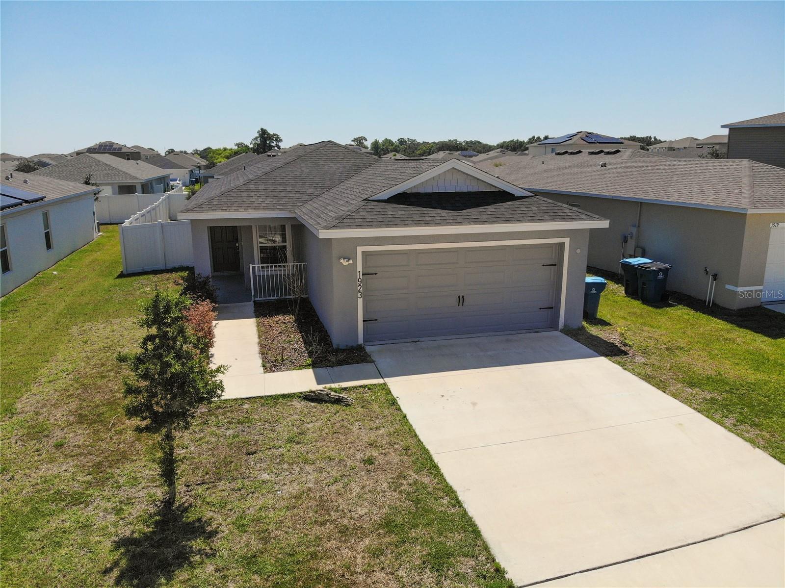 1923 GOLDEN BEAK DR, EAGLE LAKE, FL, 33839
