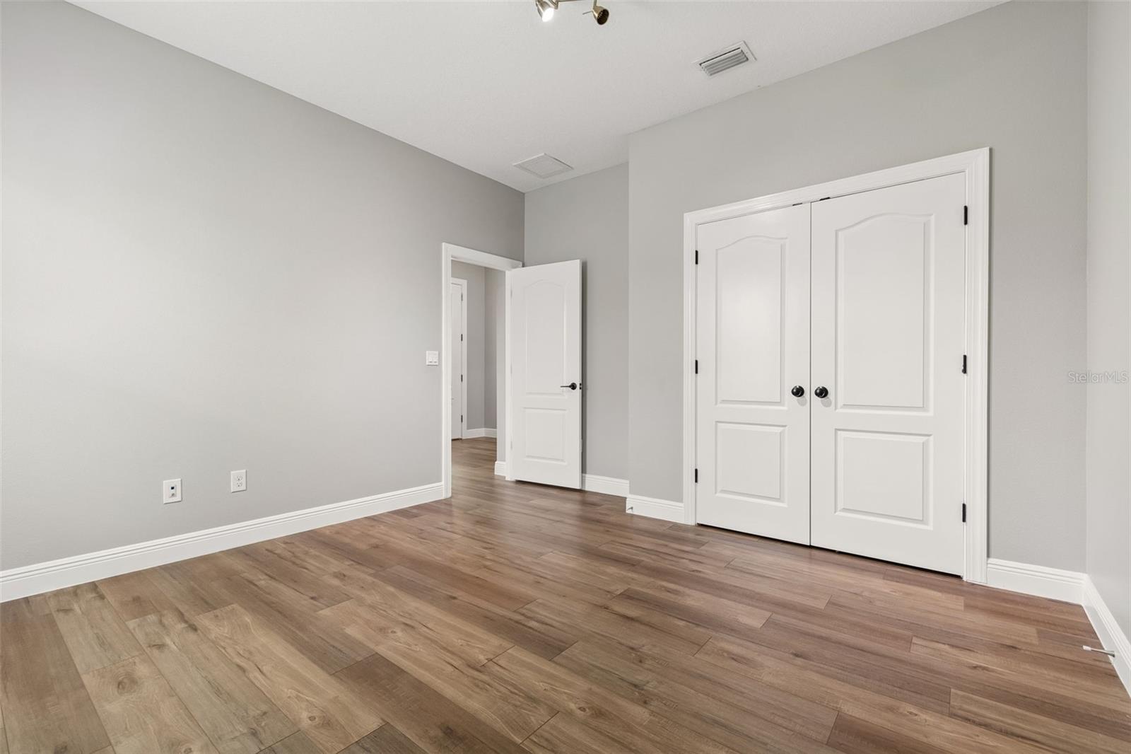 5619 SILVER SUN DR, APOLLO BEACH, FL, 33572