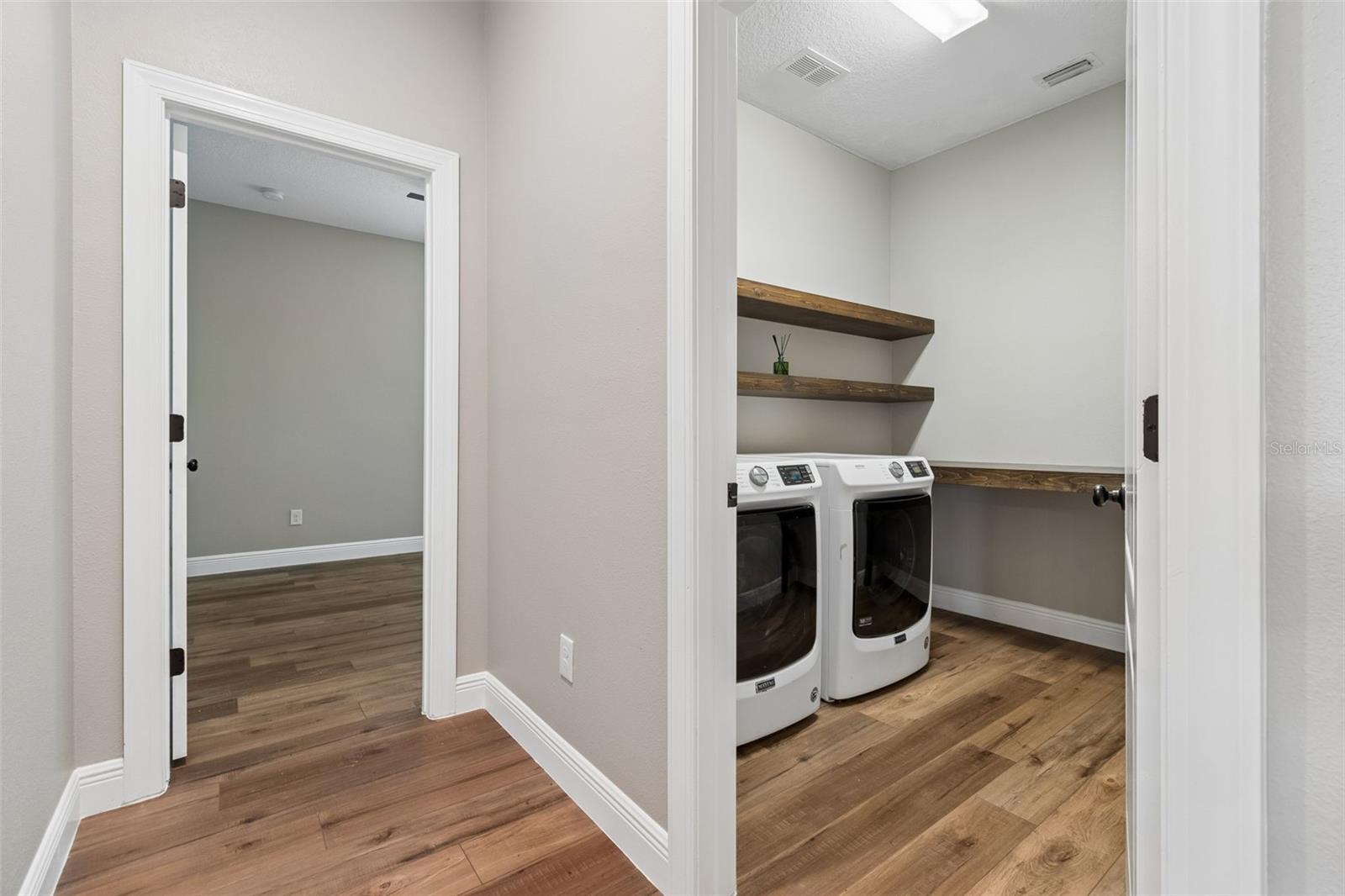 5619 SILVER SUN DR, APOLLO BEACH, FL, 33572