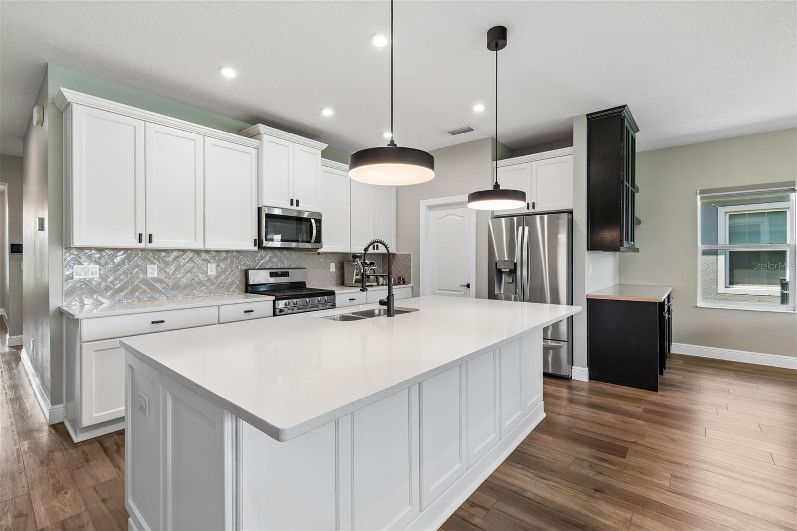 5619 SILVER SUN DR, APOLLO BEACH, FL, 33572