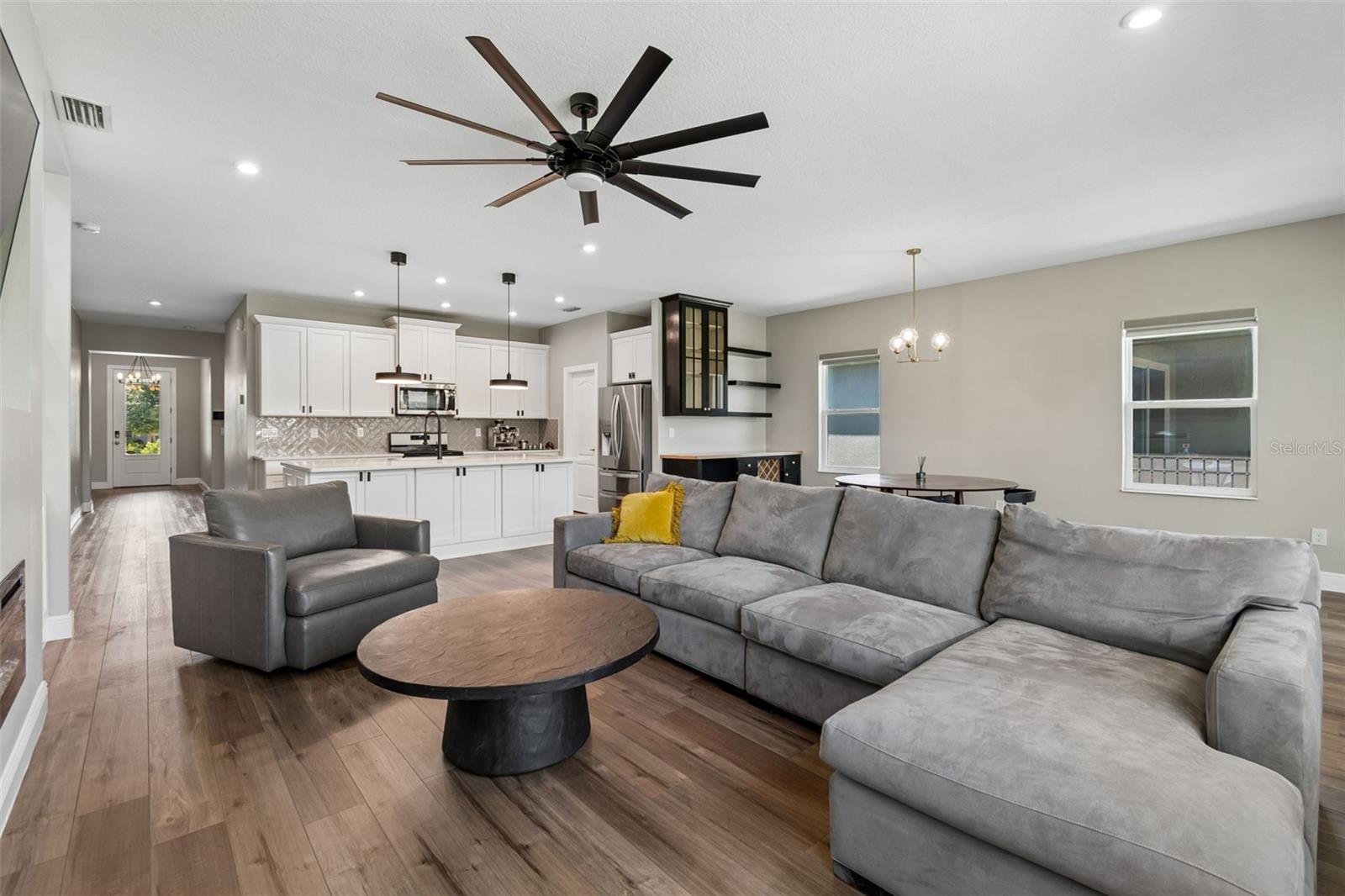 5619 SILVER SUN DR, APOLLO BEACH, FL, 33572