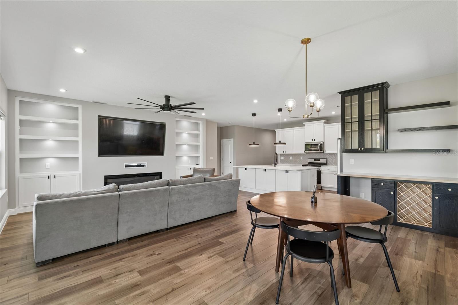 5619 SILVER SUN DR, APOLLO BEACH, FL, 33572