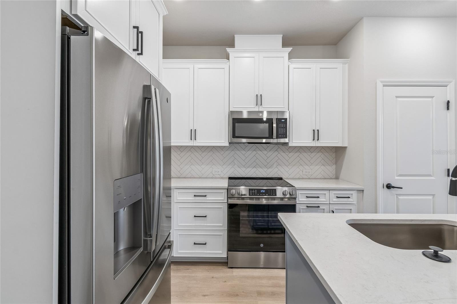 4353 ROUSH AVE, ORLANDO, FL, 32803