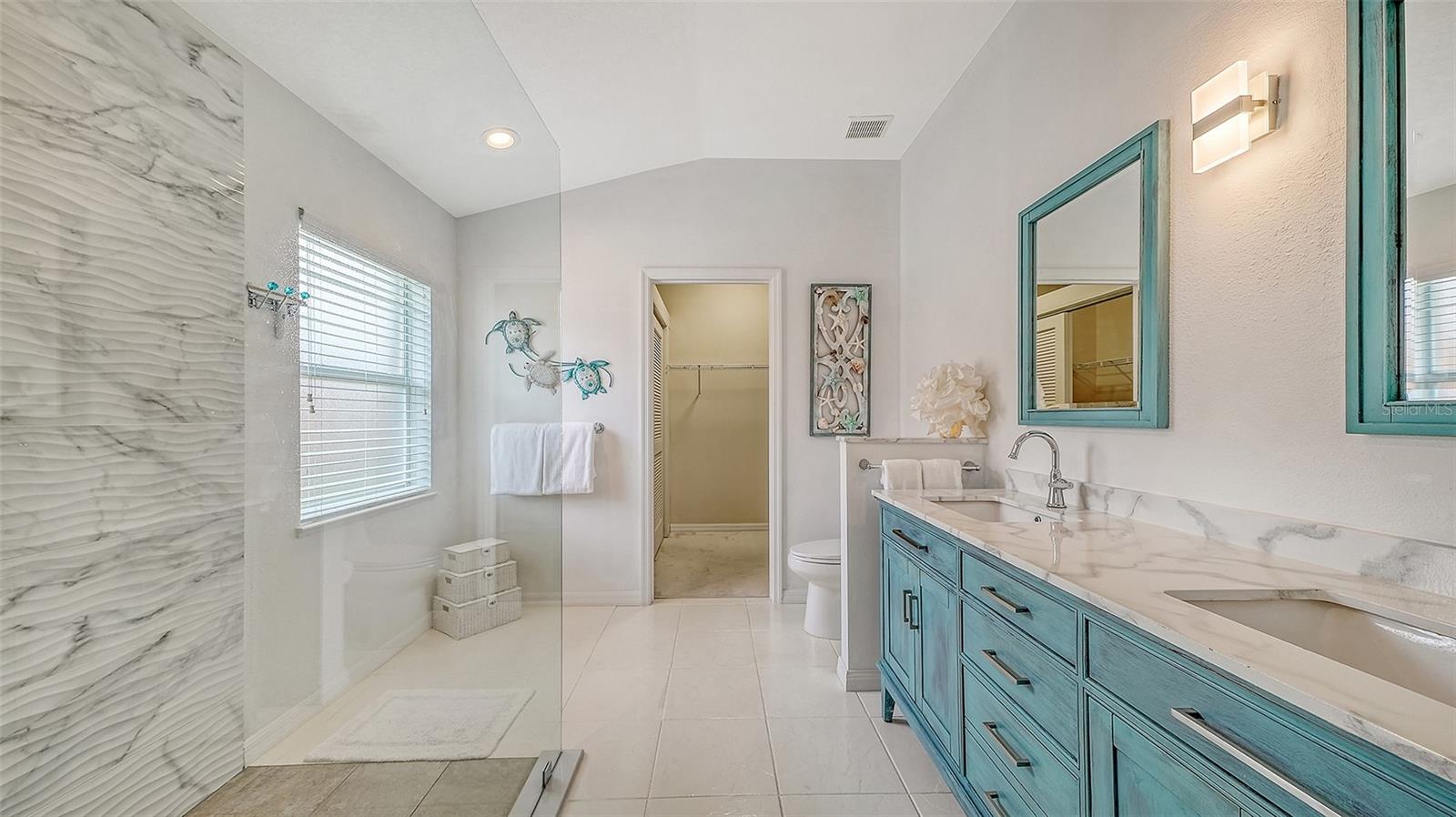 5235 LAYTON DR, VENICE, FL, 34293