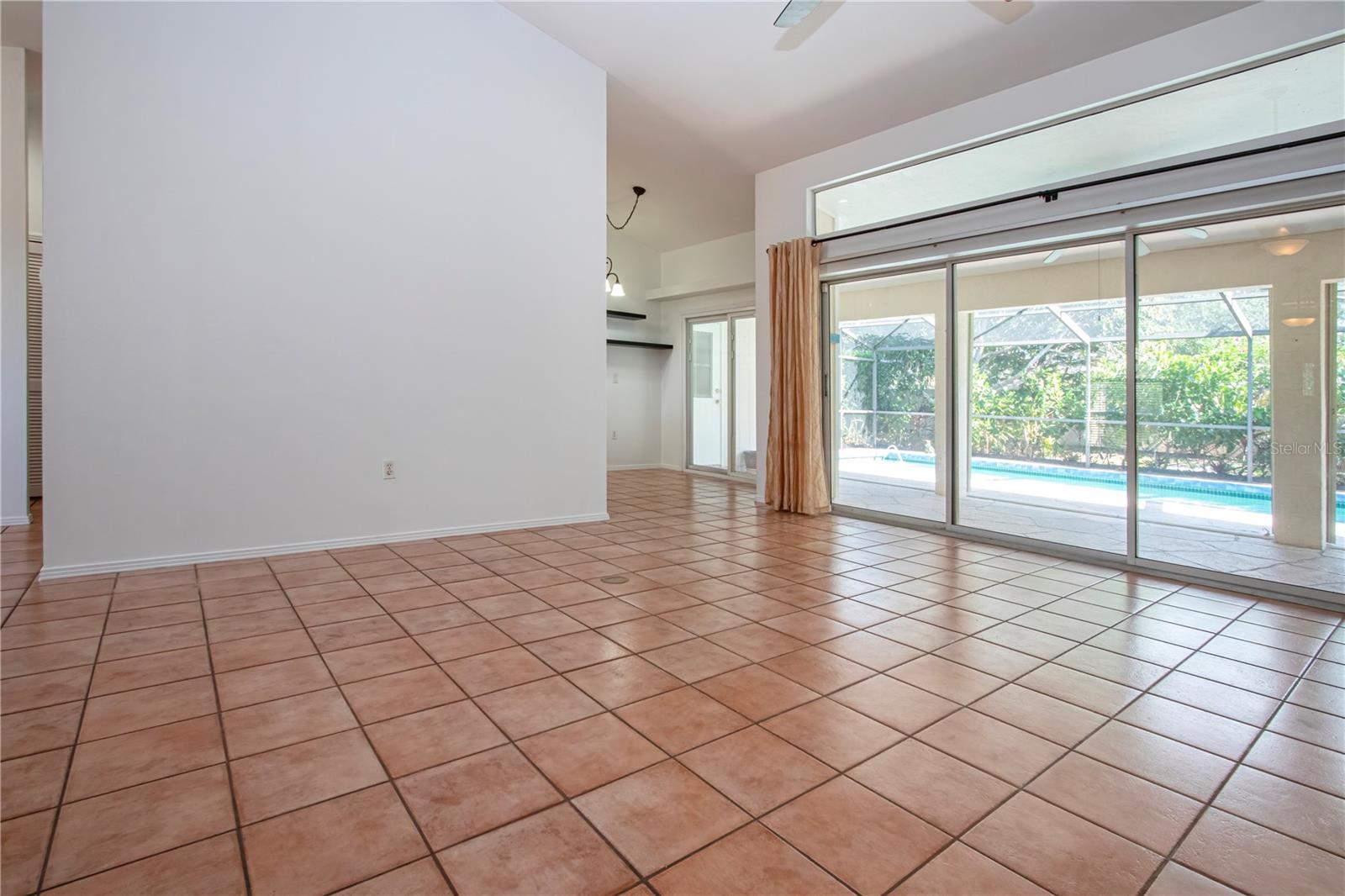 4403 DIAMOND CIR N, SARASOTA, FL, 34233