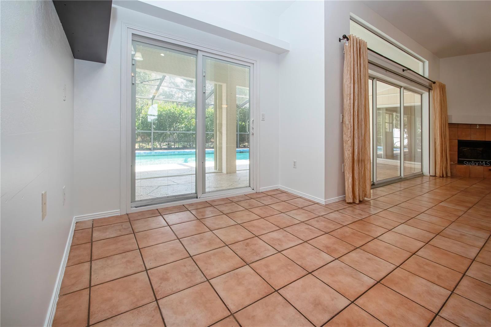 4403 DIAMOND CIR N, SARASOTA, FL, 34233