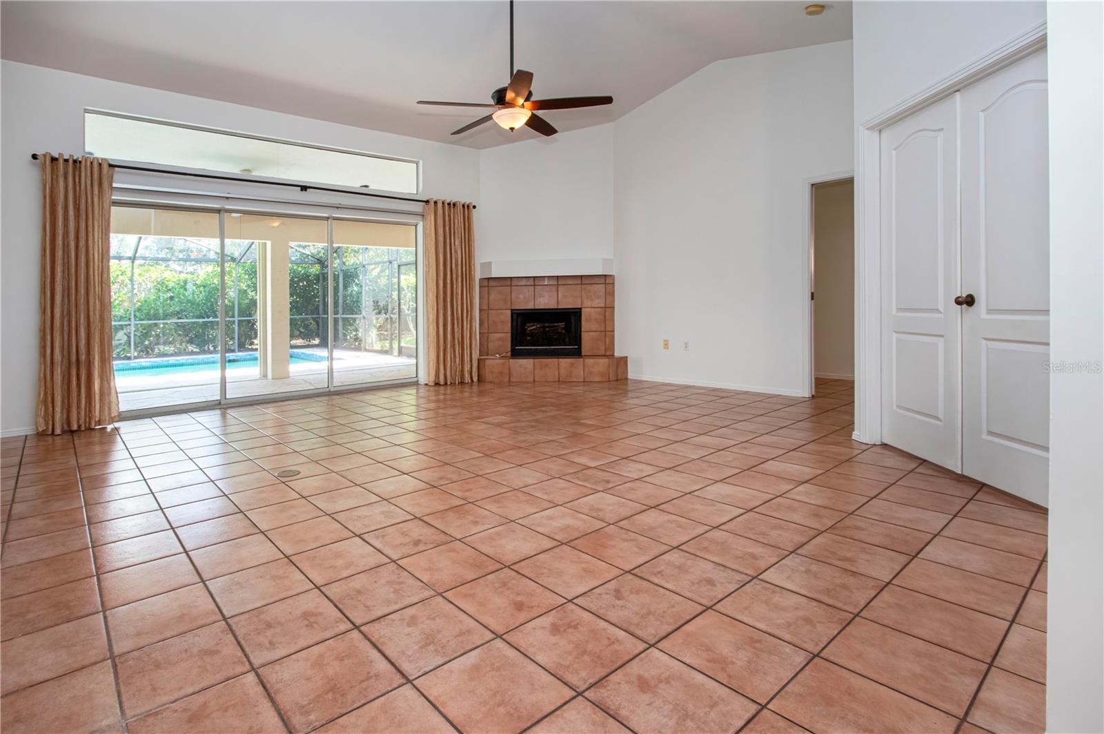 4403 DIAMOND CIR N, SARASOTA, FL, 34233