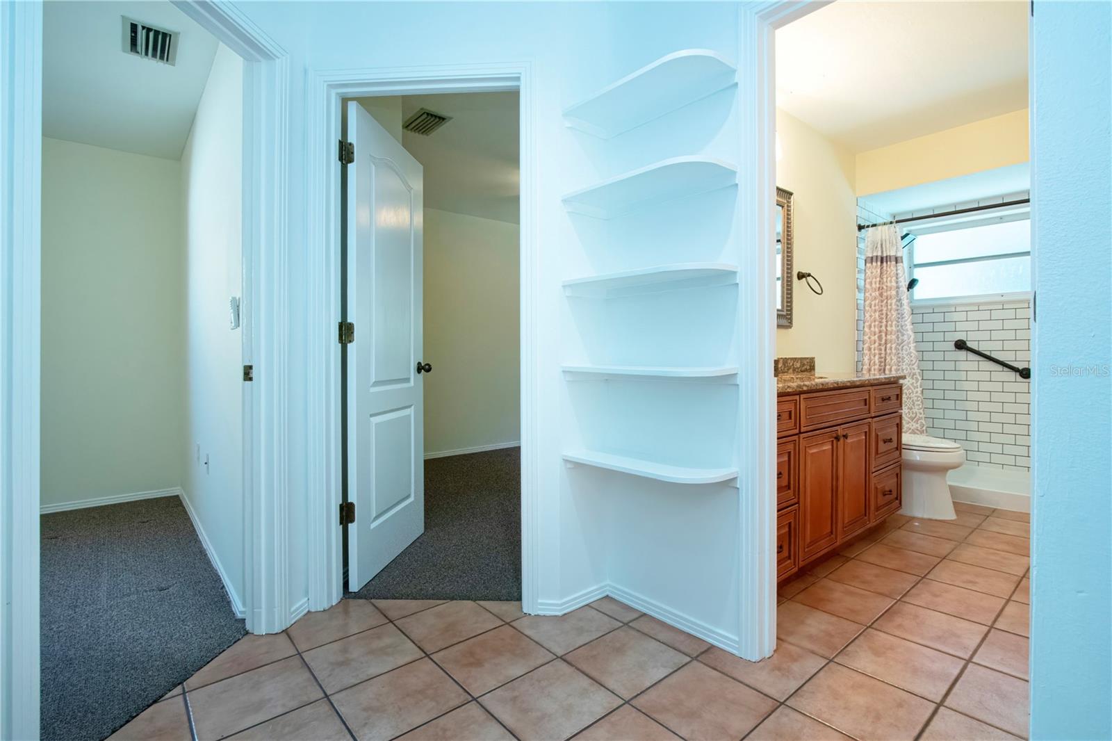 4403 DIAMOND CIR N, SARASOTA, FL, 34233