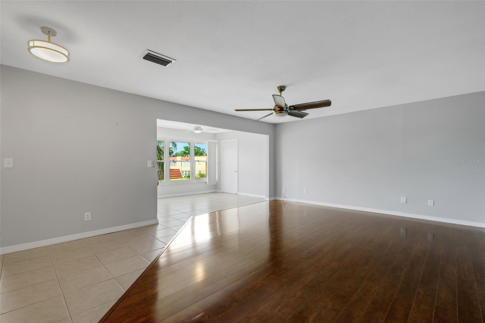 218 DOGWOOD CIR #218, SEMINOLE, FL, 33777
