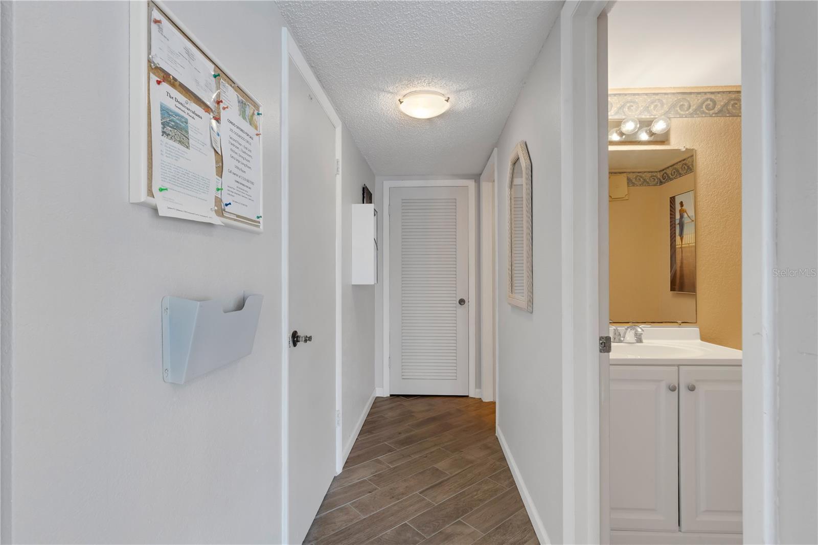 218 DOGWOOD CIR #218, SEMINOLE, FL, 33777