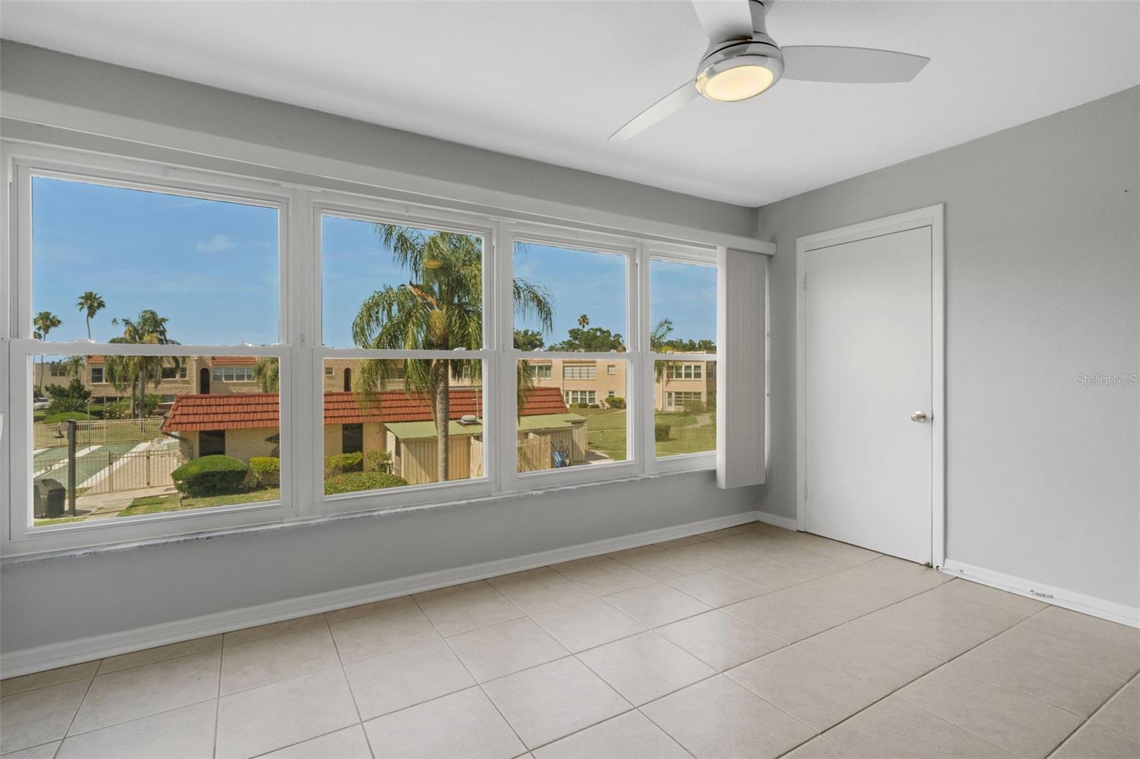 218 DOGWOOD CIR #218, SEMINOLE, FL, 33777