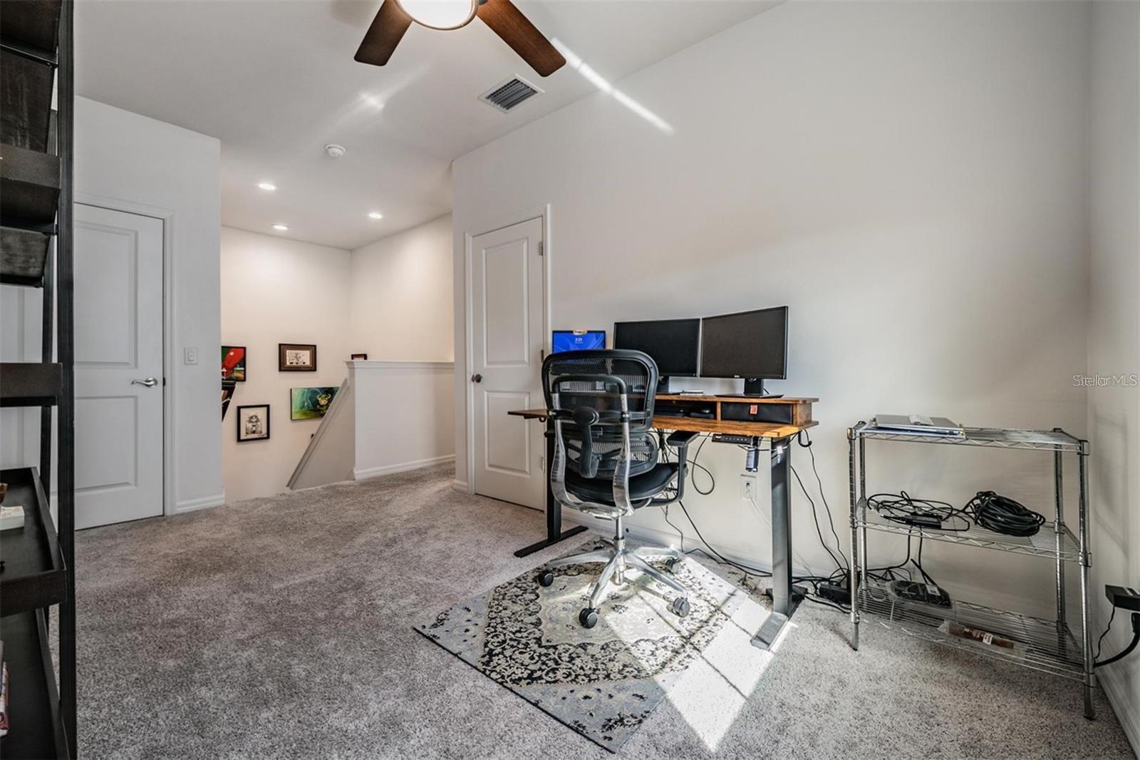 5607 HOMETOWN LN, LITHIA, FL, 33547