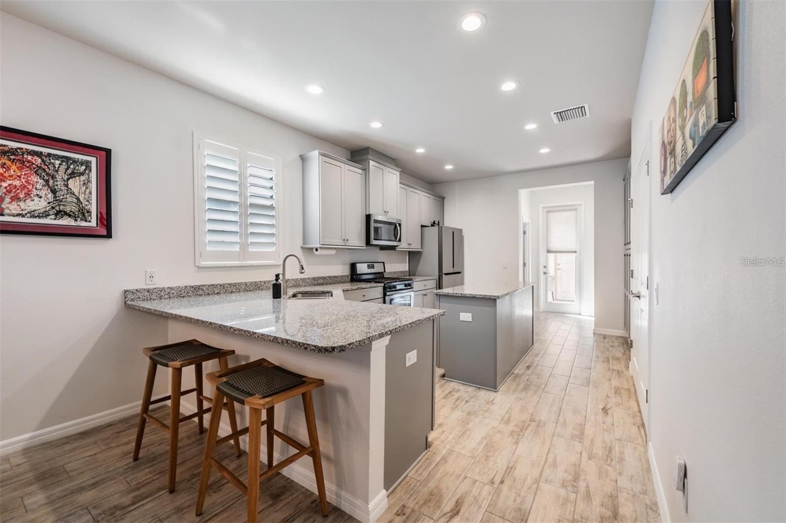 5607 HOMETOWN LN, LITHIA, FL, 33547