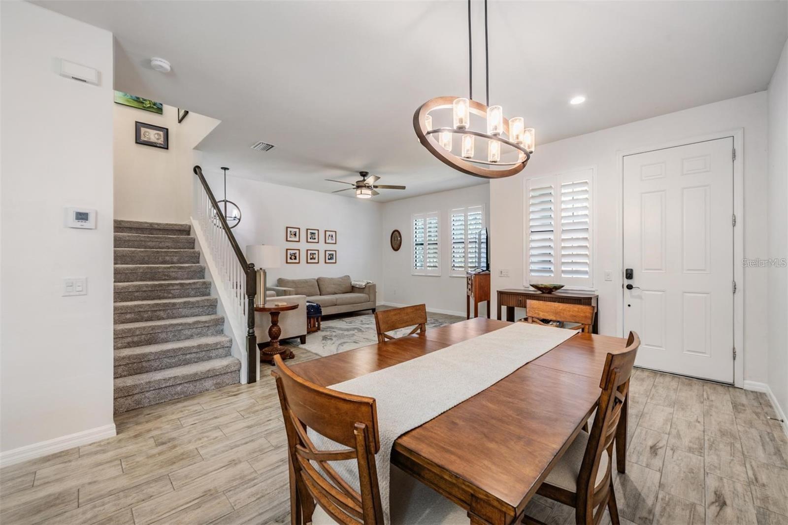 5607 HOMETOWN LN, LITHIA, FL, 33547