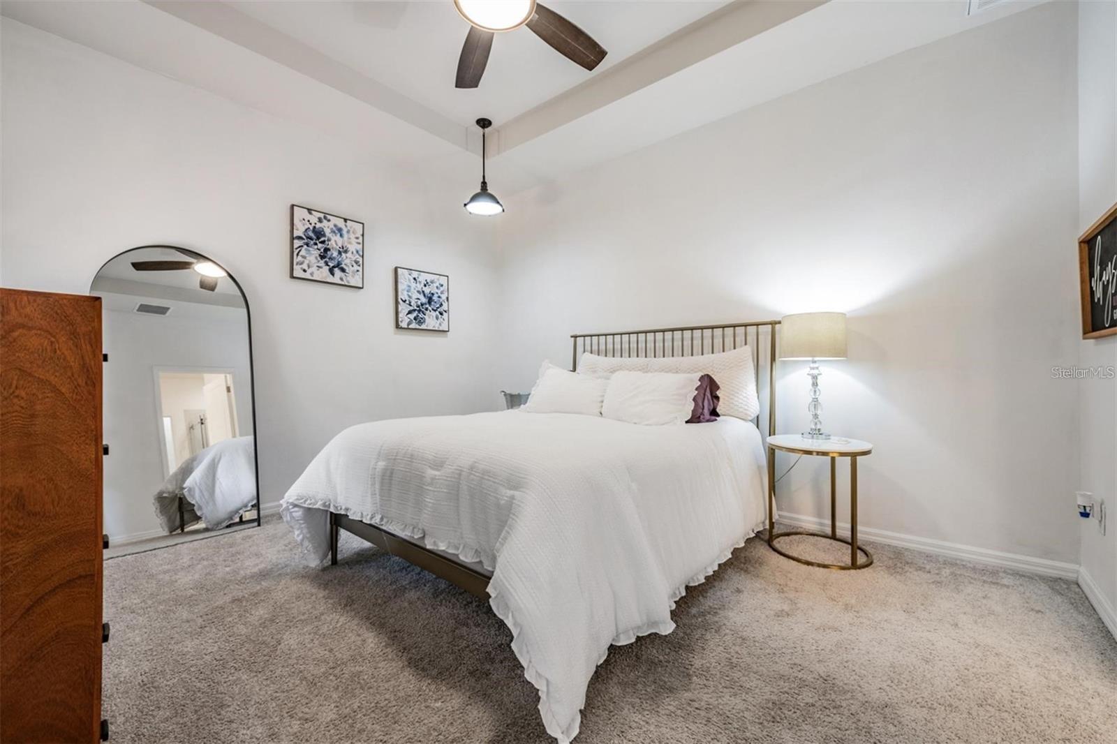 5607 HOMETOWN LN, LITHIA, FL, 33547
