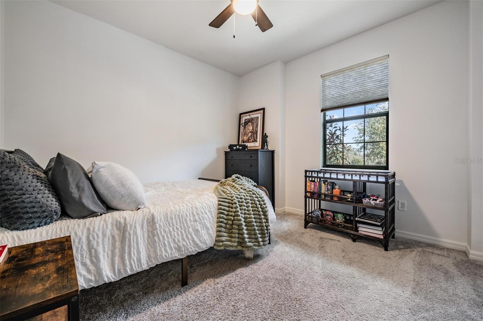 5607 HOMETOWN LN, LITHIA, FL, 33547