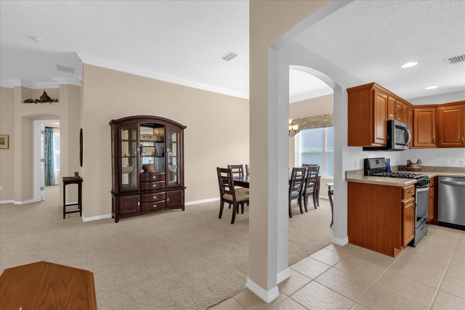 401 BISHOPVILLE LOOP, THE VILLAGES, FL, 32162