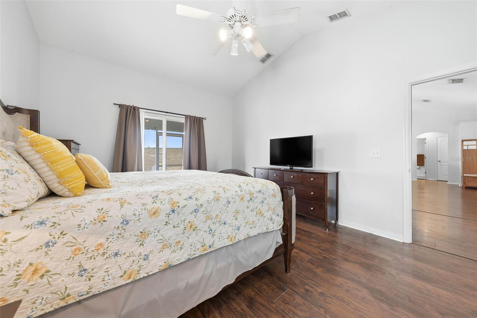 812 SHORE BREEZE WAY, MINNEOLA, FL, 34715