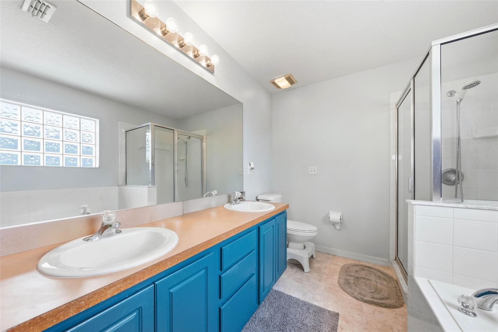 812 SHORE BREEZE WAY, MINNEOLA, FL, 34715