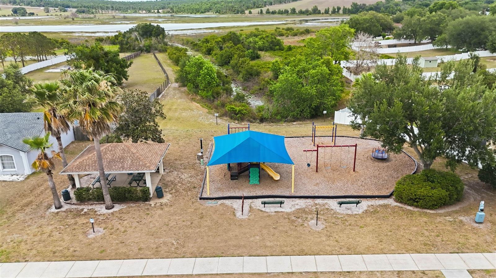 812 SHORE BREEZE WAY, MINNEOLA, FL, 34715