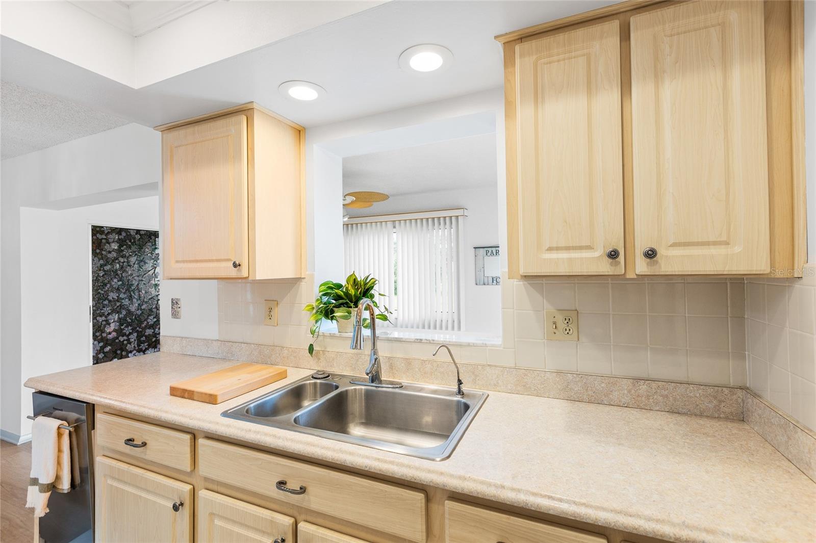 4563 GREAT LAKES DR S, CLEARWATER, FL, 33762