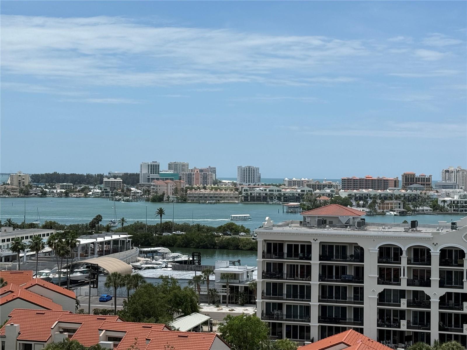 255 DOLPHIN PT #2, CLEARWATER BEACH, FL, 33767
