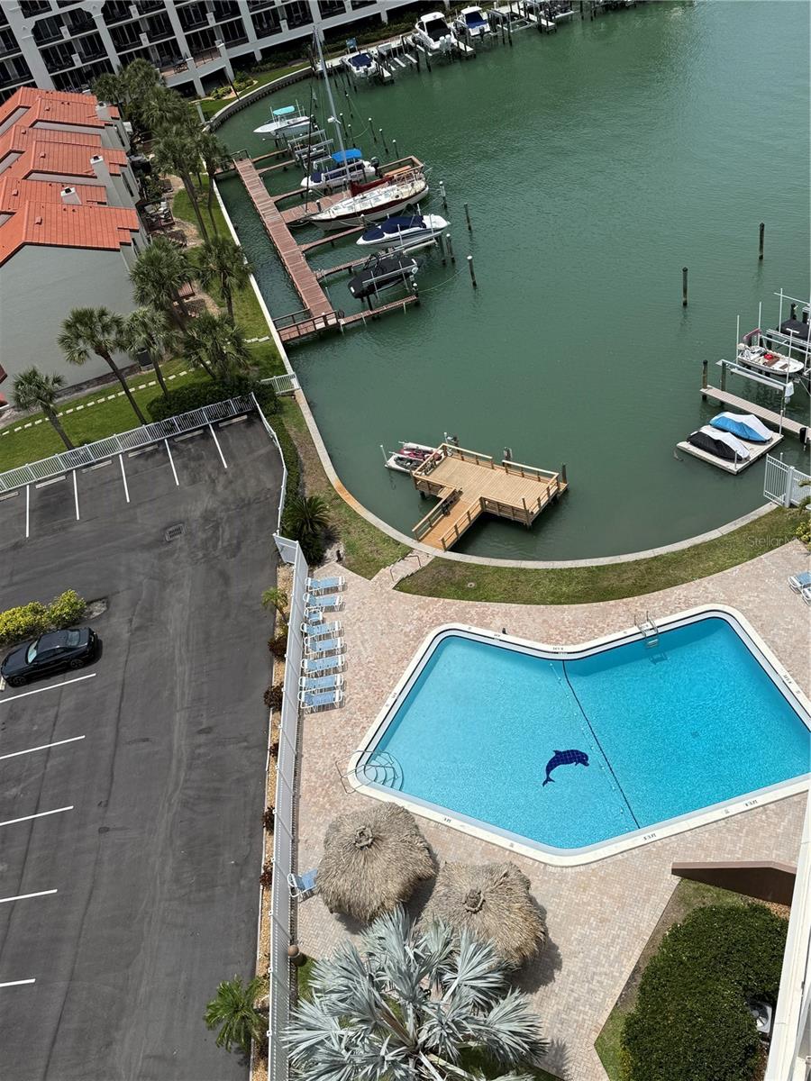 255 DOLPHIN PT #2, CLEARWATER BEACH, FL, 33767