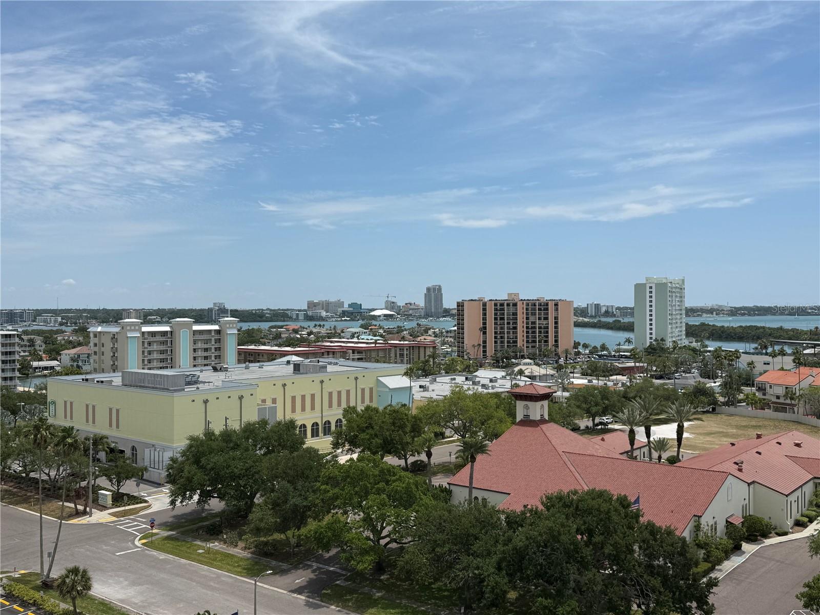 255 DOLPHIN PT #2, CLEARWATER BEACH, FL, 33767