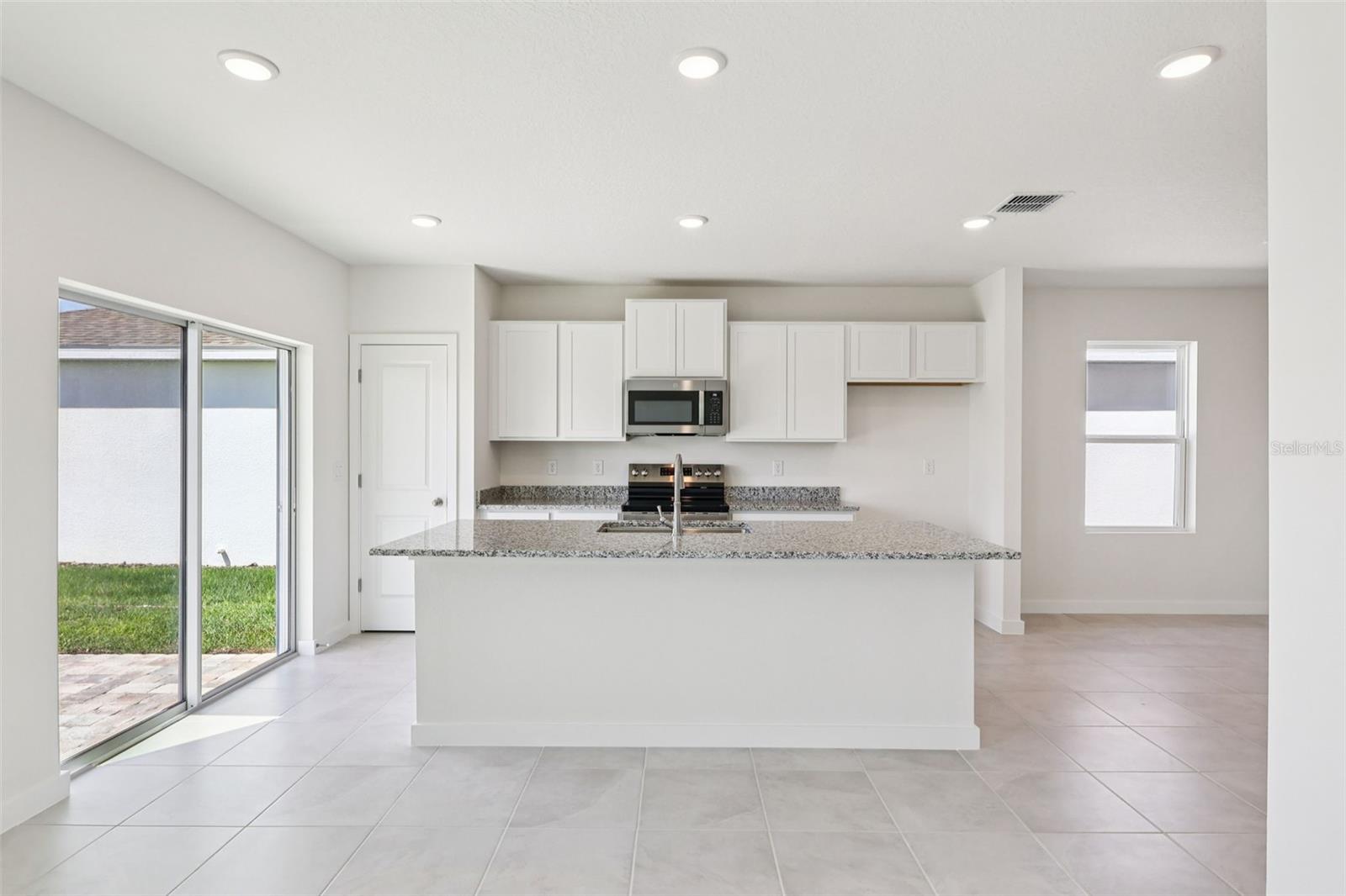 812 ANDREW ST, WINTER HAVEN, FL, 33881