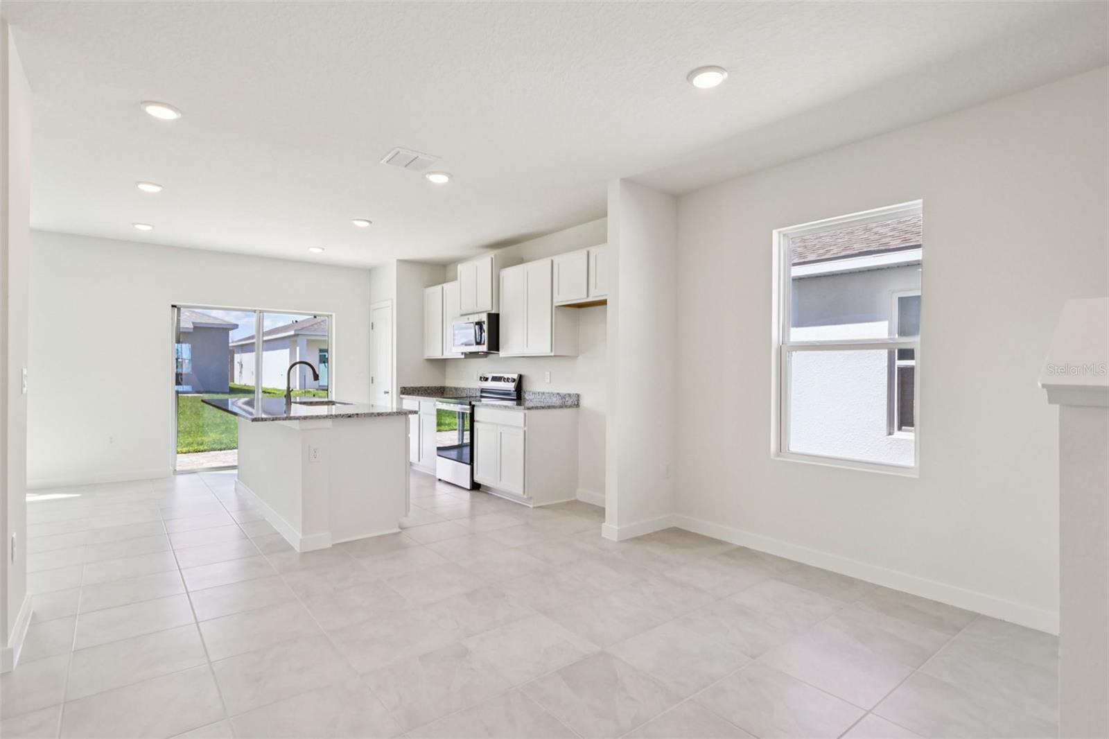812 ANDREW ST, WINTER HAVEN, FL, 33881