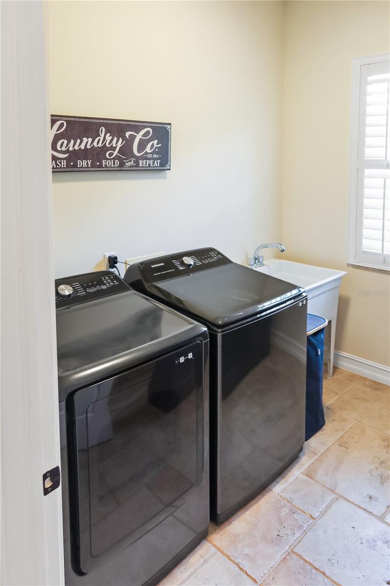 2401 SAND BAY DR, HOLIDAY, FL, 34691