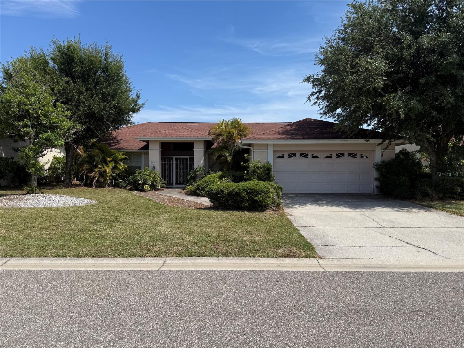5008 SOUTHERN PINE CIR, VENICE, FL, 34293