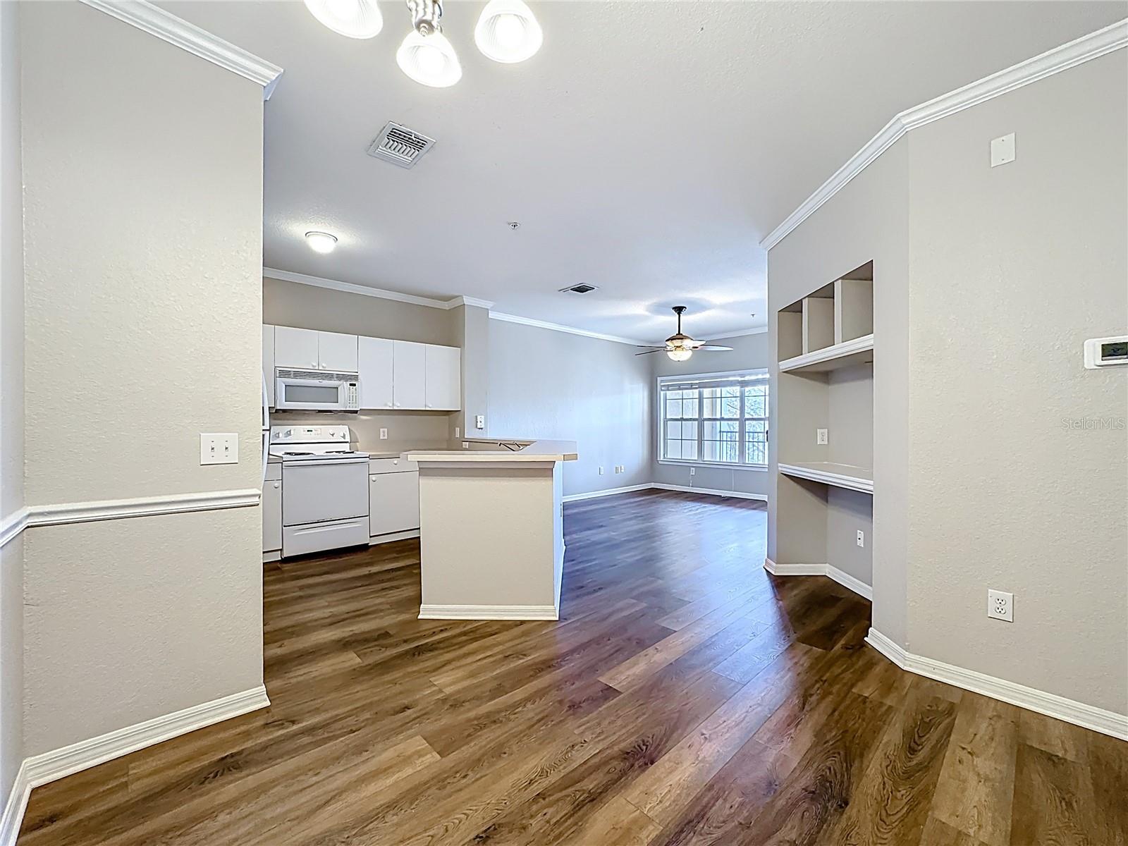 3593 CONROY RD #433, ORLANDO, FL, 32839