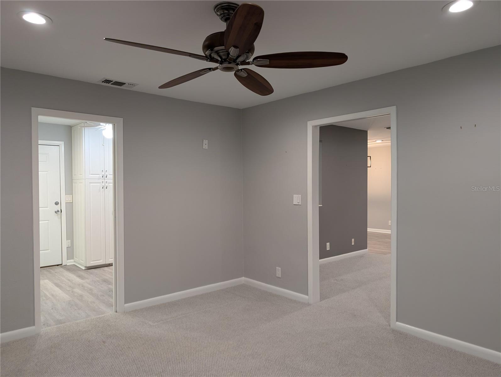 9009 41ST WAY N #5, PINELLAS PARK, FL, 33782
