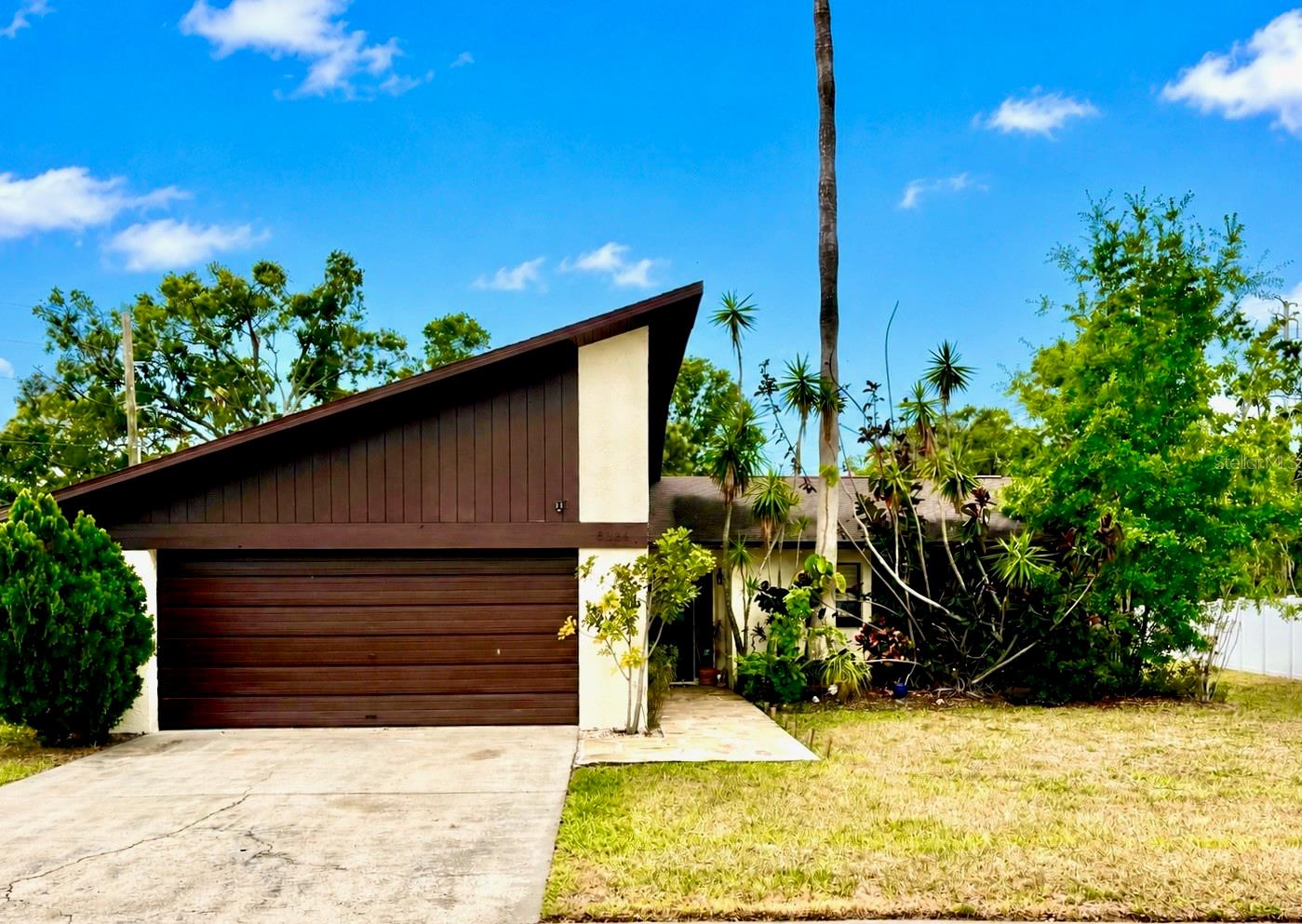8034 BADGER LN, NEW PORT RICHEY, FL, 34653
