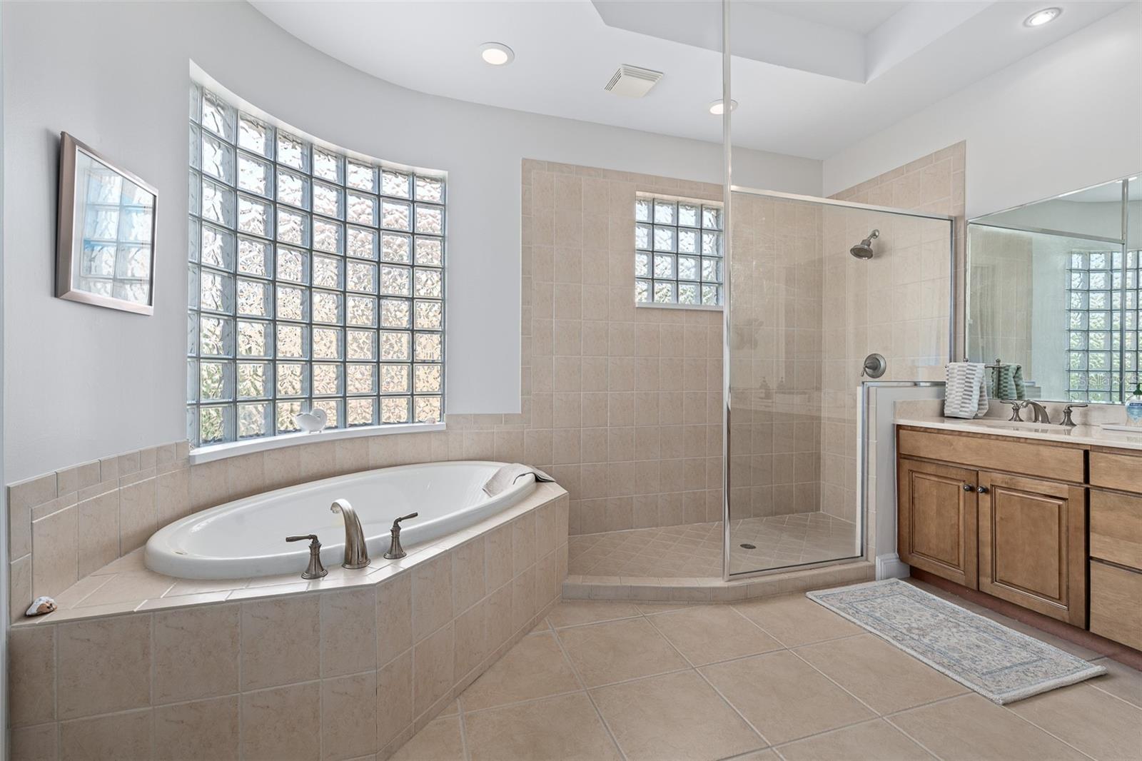 165 AVENUE DE LA MER #402, PALM COAST, FL, 32137