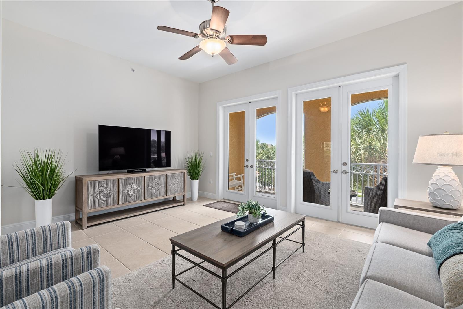 165 AVENUE DE LA MER #402, PALM COAST, FL, 32137