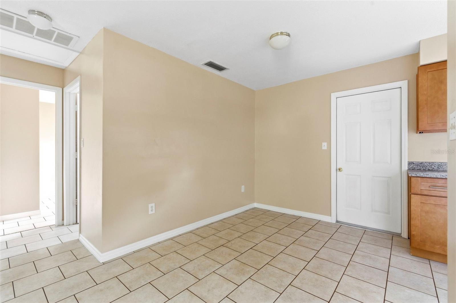 3052 PARK LN #B, DUNEDIN, FL, 34698