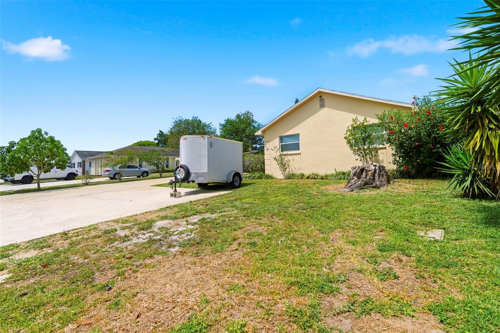 3052 PARK LN #B, DUNEDIN, FL, 34698