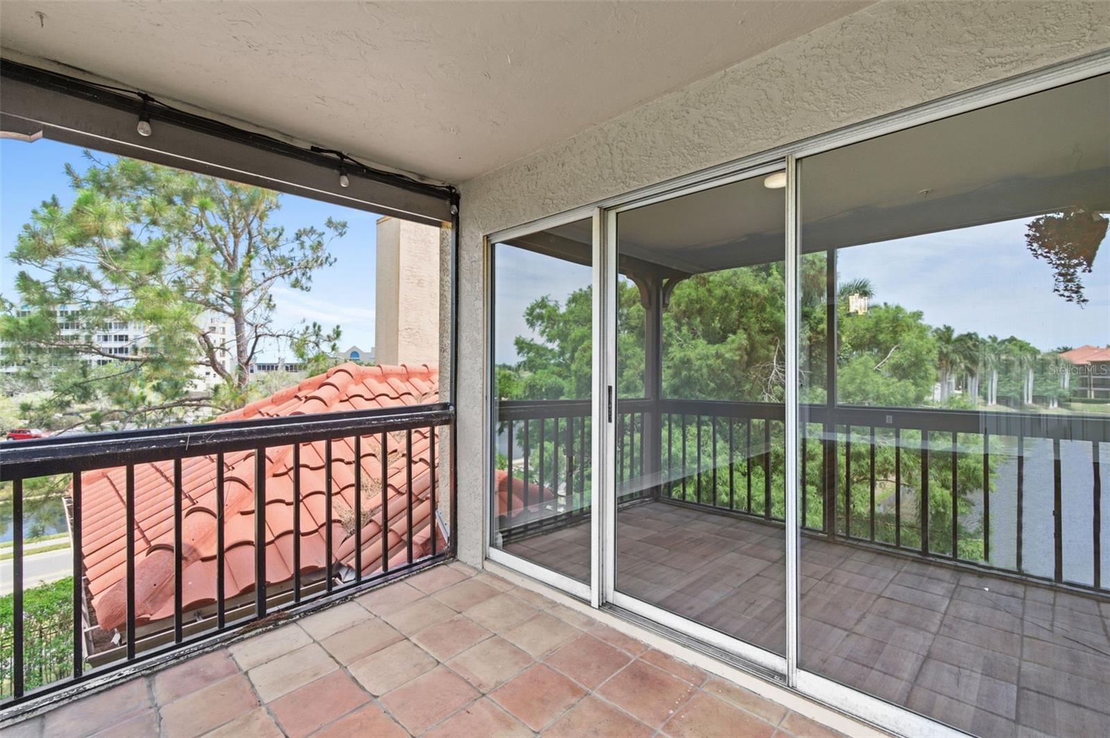 2400 FEATHER SOUND DR #1136, CLEARWATER, FL, 33762