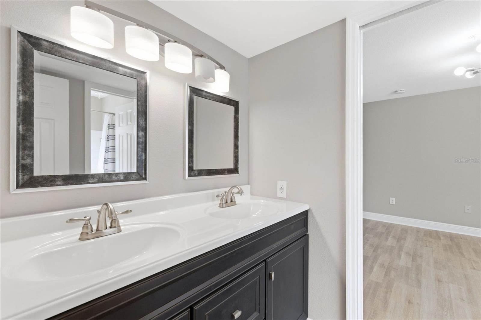 2400 FEATHER SOUND DR #1136, CLEARWATER, FL, 33762