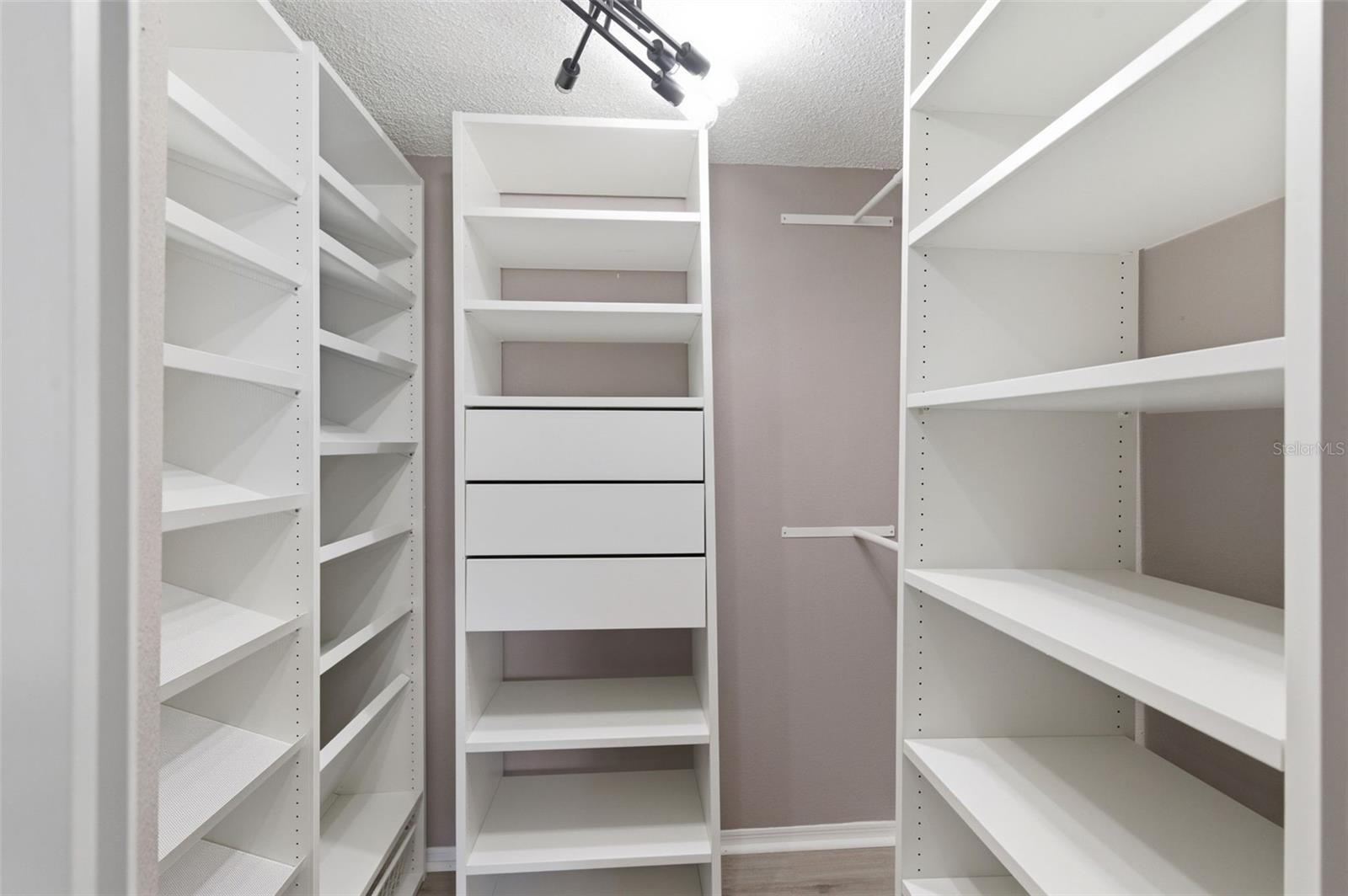2400 FEATHER SOUND DR #1136, CLEARWATER, FL, 33762