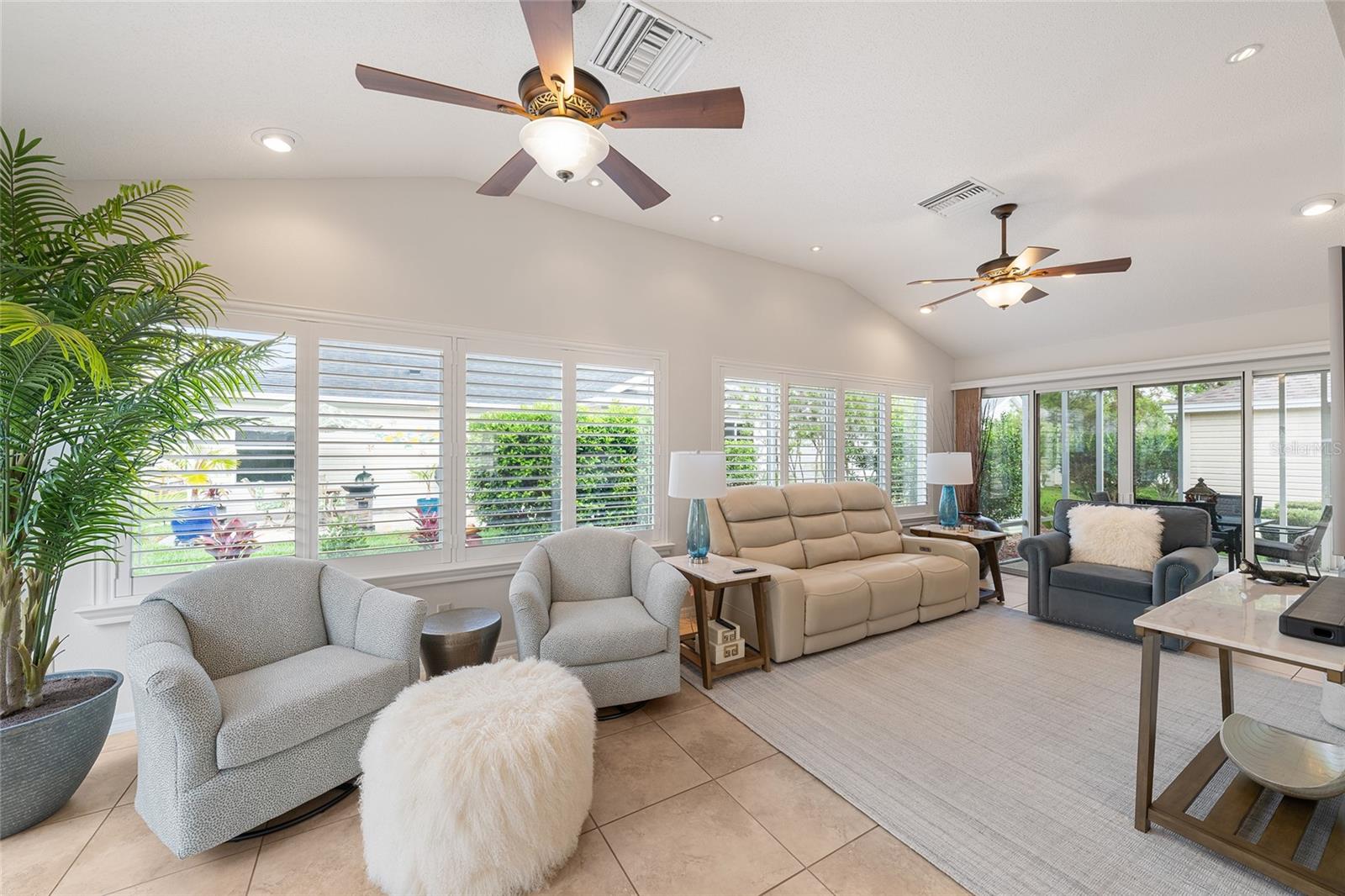 9304 SE 170TH HUMPHREYS LOOP, THE VILLAGES, FL, 32162