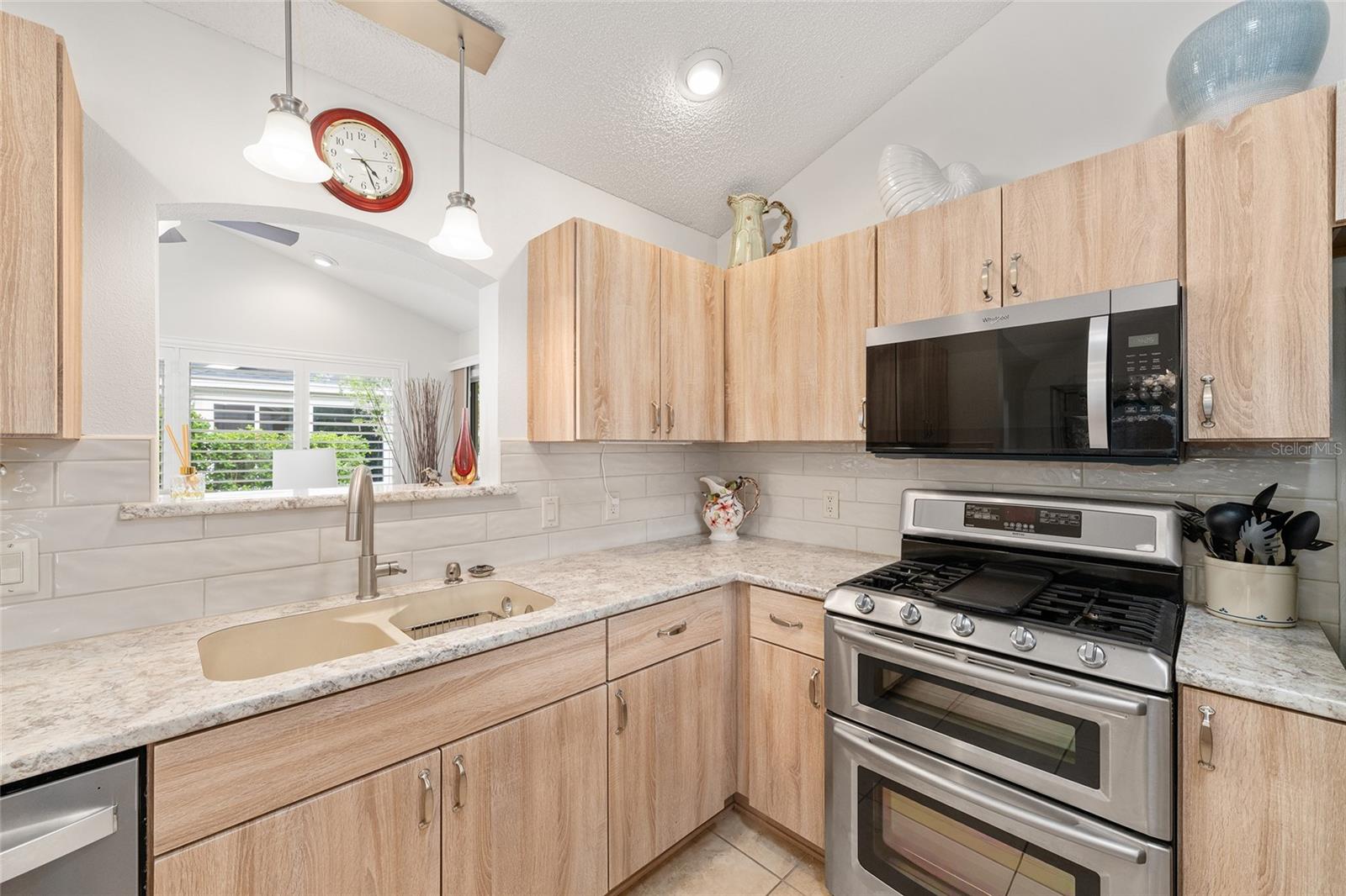 9304 SE 170TH HUMPHREYS LOOP, THE VILLAGES, FL, 32162