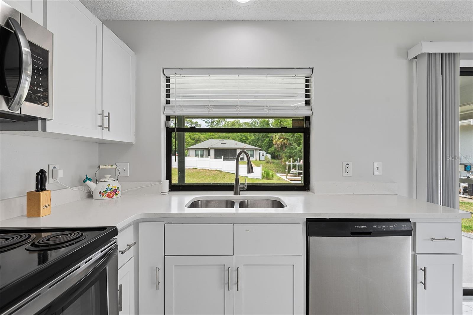 3 CLEMENT CT, PALM COAST, FL, 32137